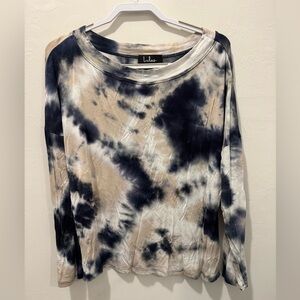 Lulus  Long Sleeve Tie-Dye Top - Navy and Cream